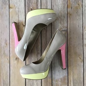 G by Guess Patent pink yellow cream heels 9 M